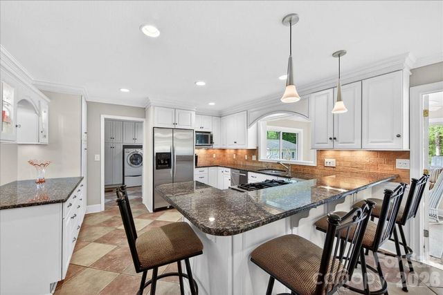 3229 Zelda Lane, Matthews, NC 28105