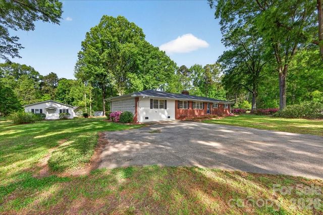 3229 Zelda Lane, Matthews, NC 28105