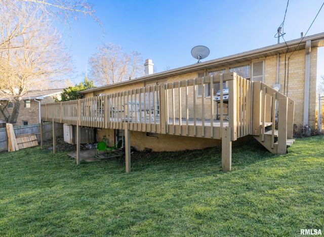 1417 W BRENTWOOD Drive, Dunlap, IL 61525