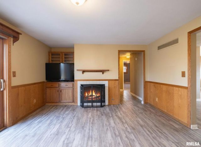 1417 W BRENTWOOD Drive, Dunlap, IL 61525