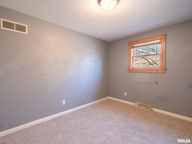 1417 W BRENTWOOD Drive, Dunlap, IL 61525