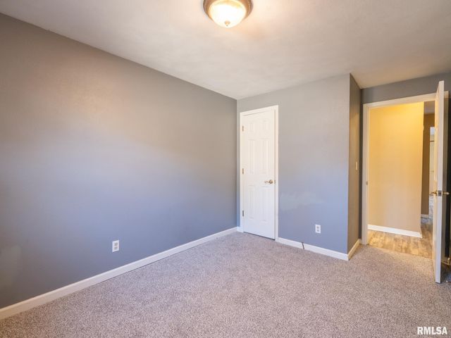 1417 W BRENTWOOD Drive, Dunlap, IL 61525