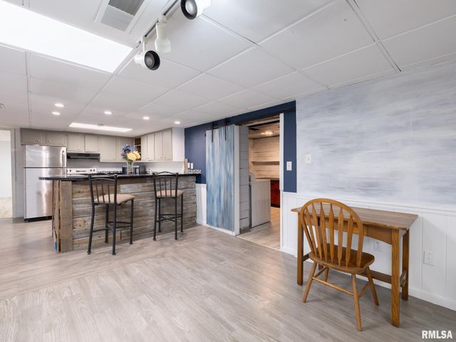 1417 W BRENTWOOD Drive, Dunlap, IL 61525