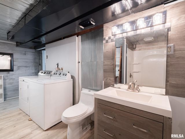 1417 W BRENTWOOD Drive, Dunlap, IL 61525