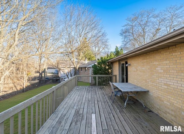 1417 W BRENTWOOD Drive, Dunlap, IL 61525