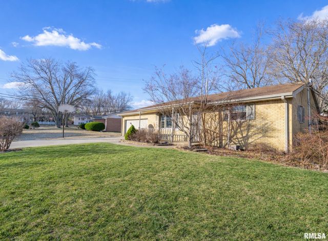1417 W BRENTWOOD Drive, Dunlap, IL 61525