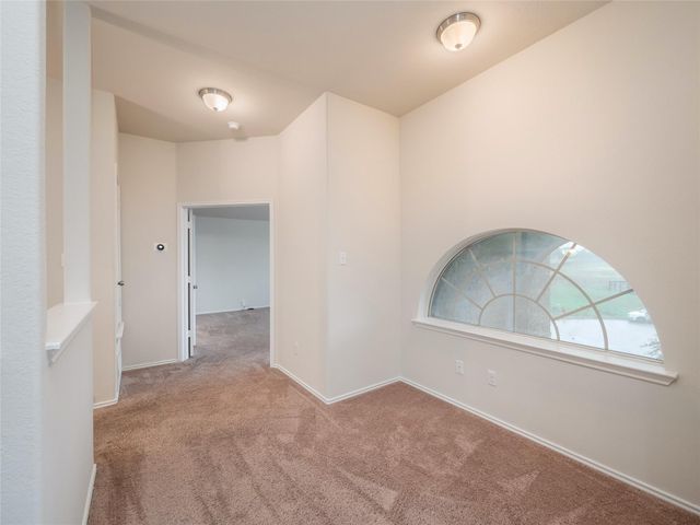 321 Ore LN, Jarrell, TX 76537