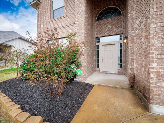 321 Ore LN, Jarrell, TX 76537