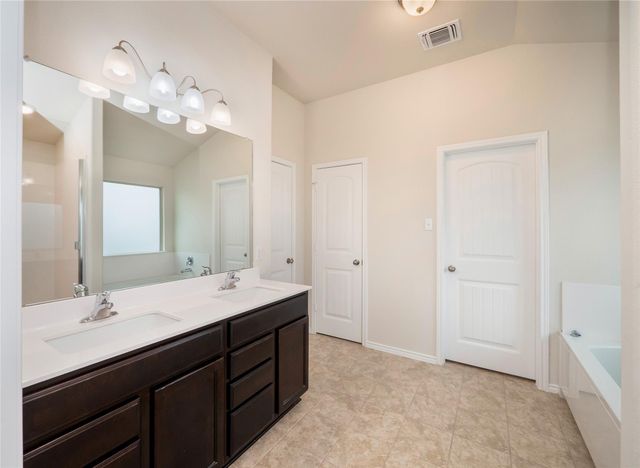 321 Ore LN, Jarrell, TX 76537