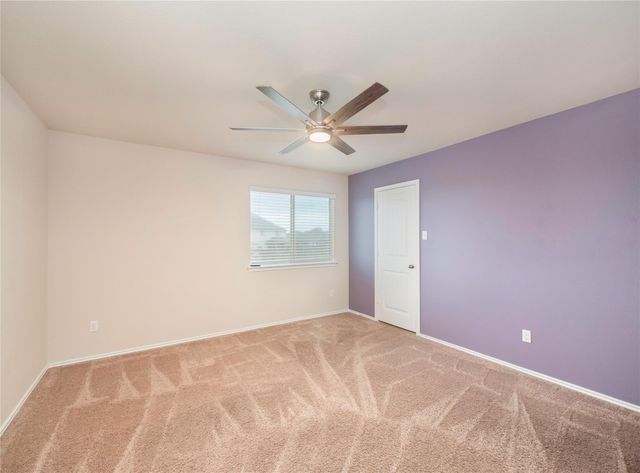 321 Ore LN, Jarrell, TX 76537