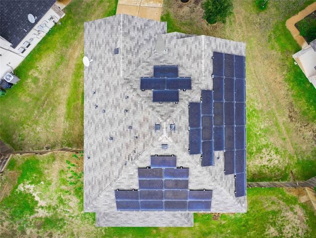 321 Ore LN, Jarrell, TX 76537