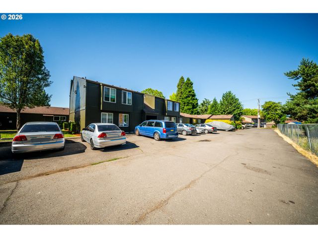 1046 Ne 17TH Ave, Hillsboro, OR 97124
