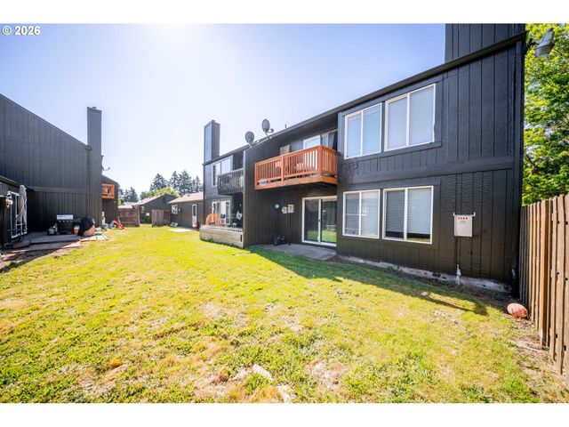1046 Ne 17TH Ave, Hillsboro, OR 97124