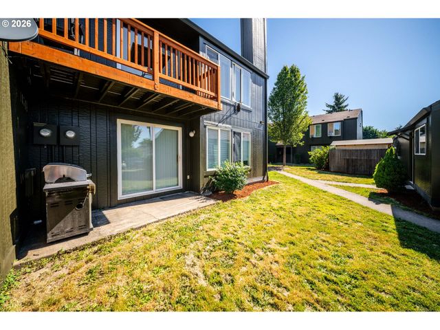 1046 Ne 17TH Ave, Hillsboro, OR 97124