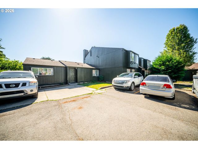 1046 Ne 17TH Ave, Hillsboro, OR 97124
