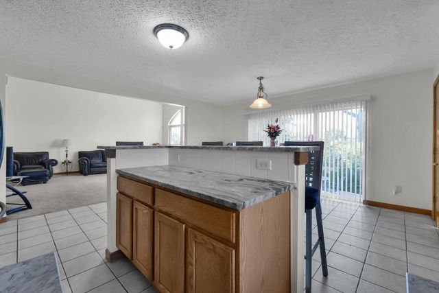 8142 Bellow Park Drive, Reynoldsburg, OH 43068