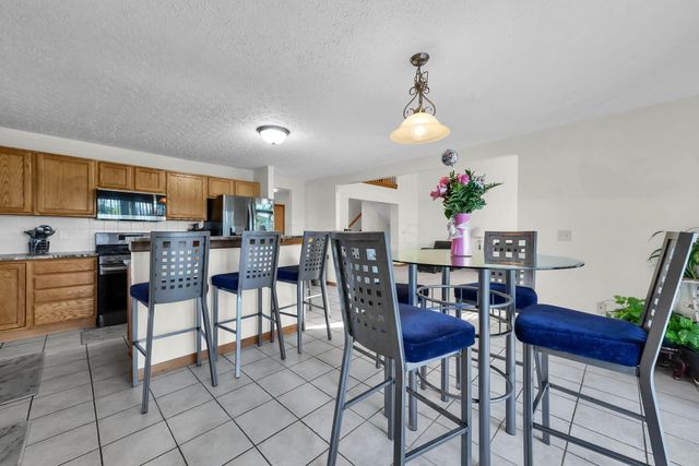 8142 Bellow Park Drive, Reynoldsburg, OH 43068