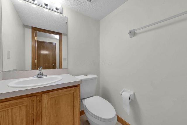 8142 Bellow Park Drive, Reynoldsburg, OH 43068