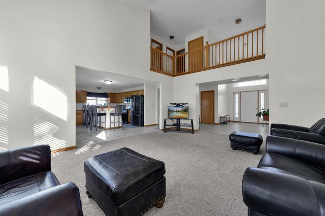 8142 Bellow Park Drive, Reynoldsburg, OH 43068