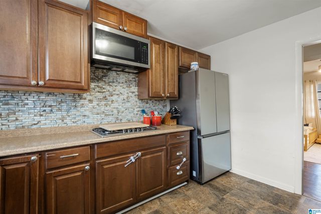 4817 3RD AVENUE S, Birmingham, AL 35222