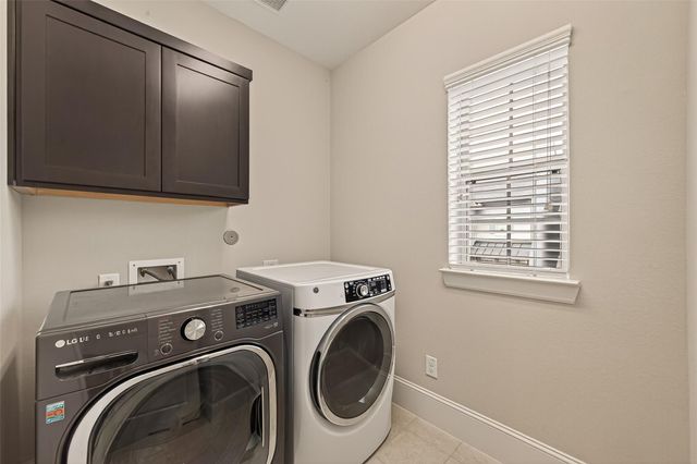 11905 Wedemeyer Way, Houston, TX 77082