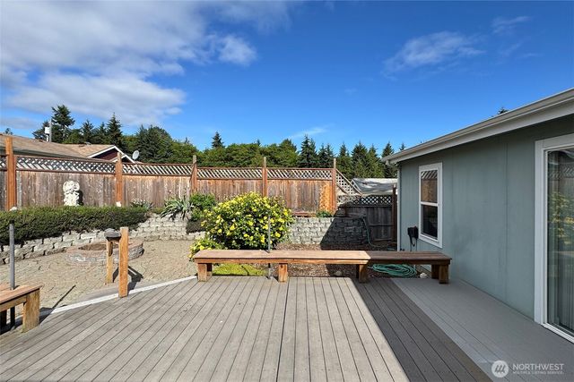 2532 W 16th Street, Port Angeles, WA 98363