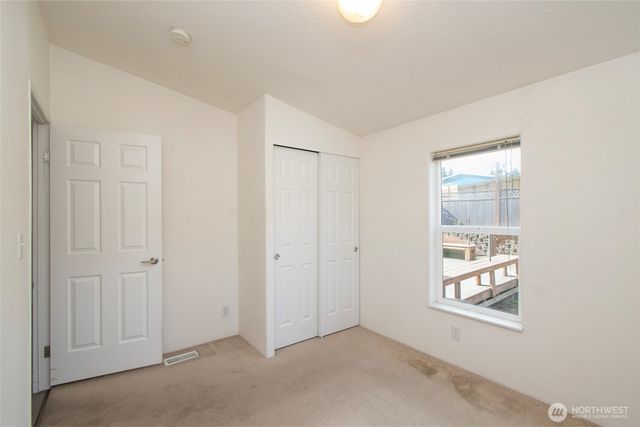 2532 W 16th Street, Port Angeles, WA 98363