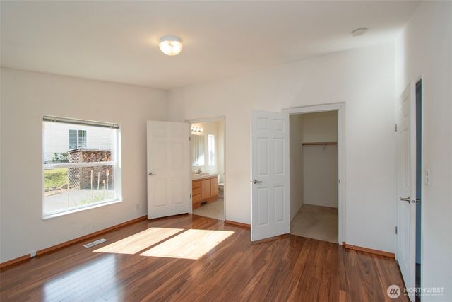 2532 W 16th Street, Port Angeles, WA 98363
