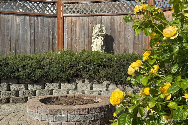 2532 W 16th Street, Port Angeles, WA 98363