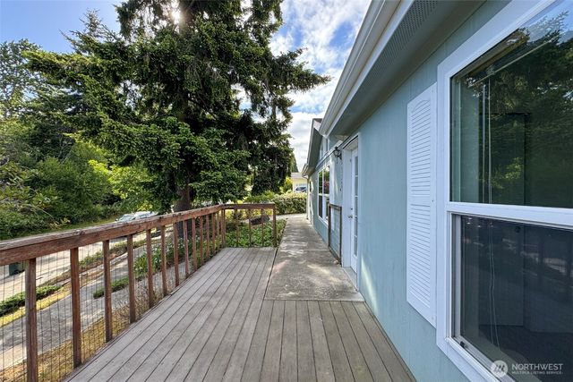 2532 W 16th Street, Port Angeles, WA 98363