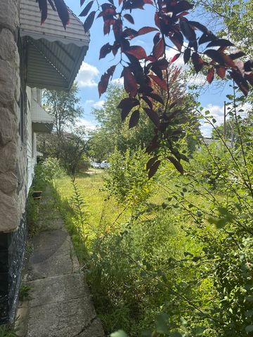 1205 E 93rd Street, Chicago, IL 60619