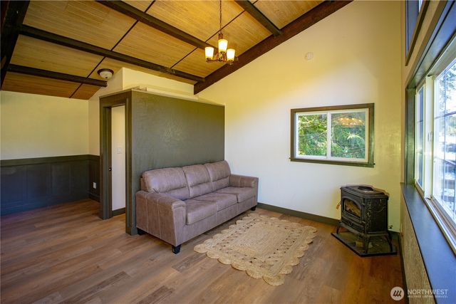 570 S Shore Road, Port Angeles, WA 98363