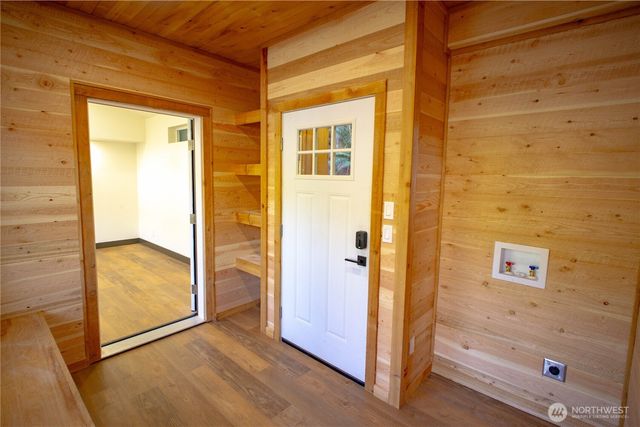570 S Shore Road, Port Angeles, WA 98363