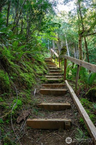 570 S Shore Road, Port Angeles, WA 98363