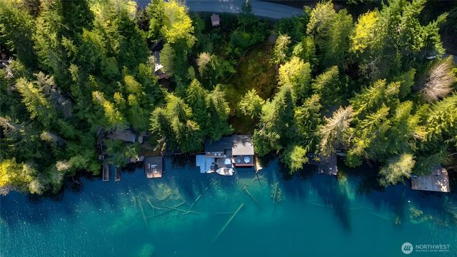 570 S Shore Road, Port Angeles, WA 98363
