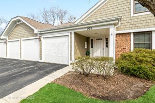 261 Driftwood Lane A2, Schaumburg, IL 60193