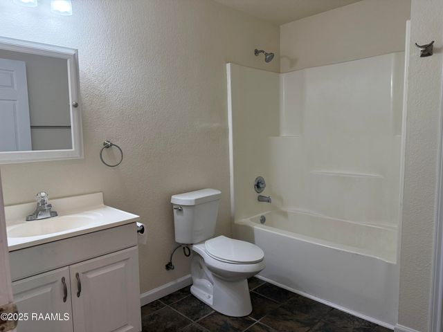 132 E Gilman Road, Lafayette, LA 70501