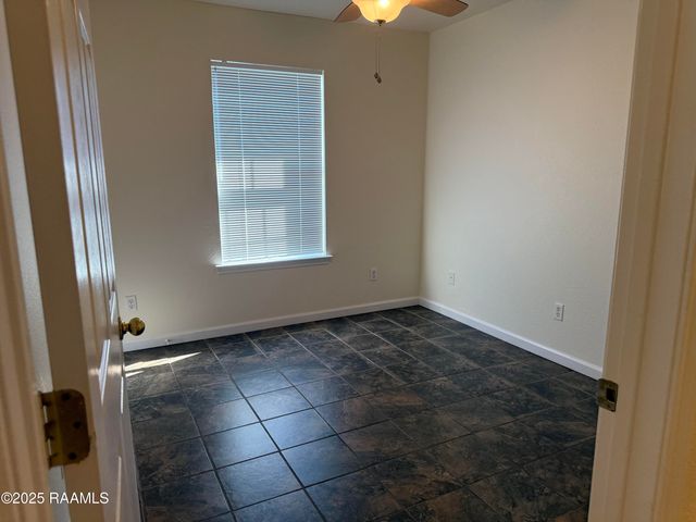 132 E Gilman Road, Lafayette, LA 70501