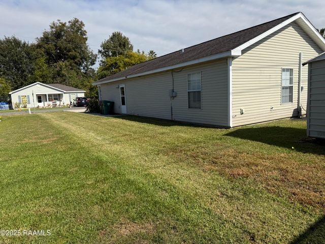 132 E Gilman Road, Lafayette, LA 70501