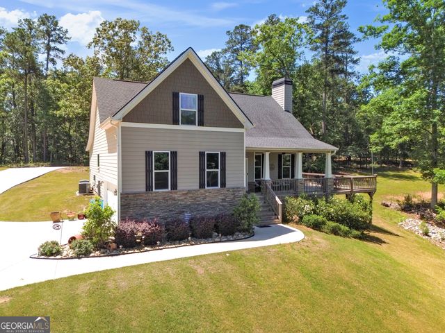 202 Riverpoint Way, Jackson, GA 30233