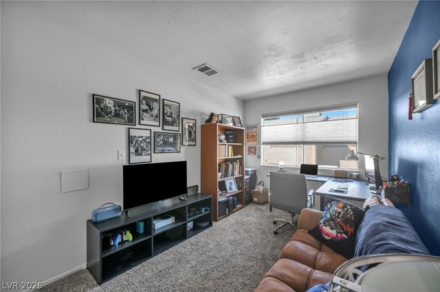 6443 Big Pine Way, Las Vegas, NV 89108