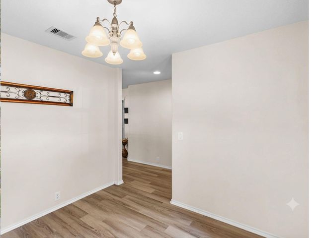2712 Woodspring Acres Drive, Houston, TX 77345