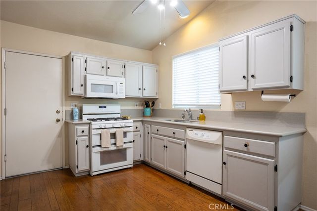 7725 Stoney Creek Court, Highland, CA 92346