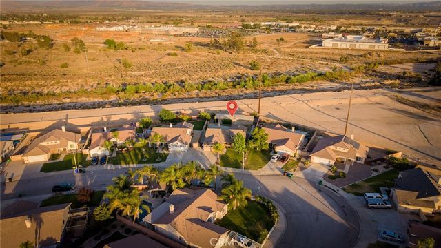 7725 Stoney Creek Court, Highland, CA 92346