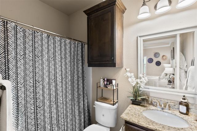 4032 Golden Eagle Drive, Bryan, TX 77808