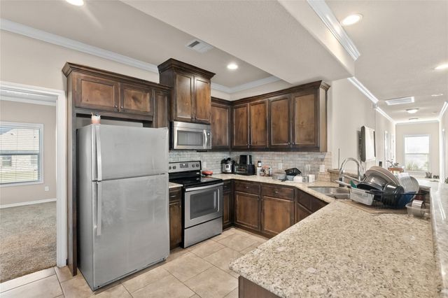 4032 Golden Eagle Drive, Bryan, TX 77808