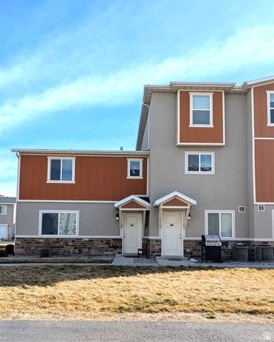 641 N 160 E, Vineyard, UT 84059