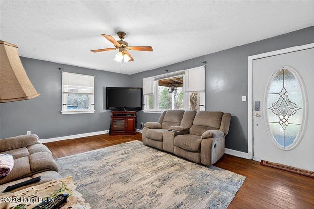 9905 New Haven Rd, New Haven, KY 40051