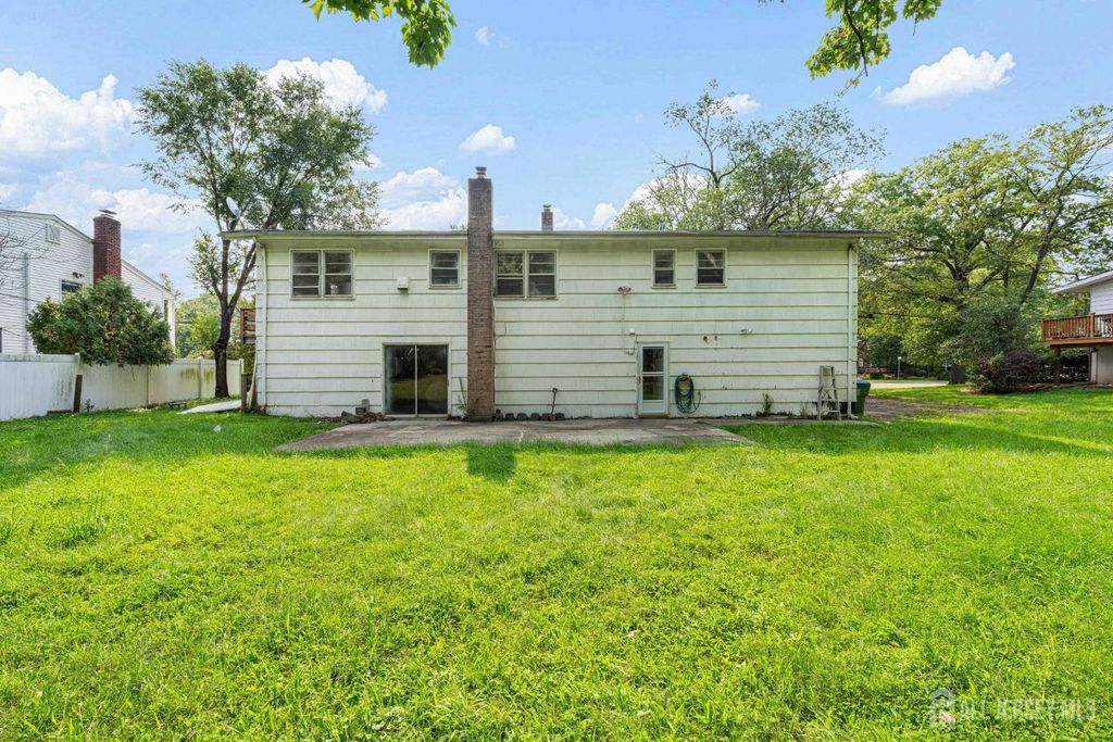 454 Plainfield Road, Edison, NJ 08820