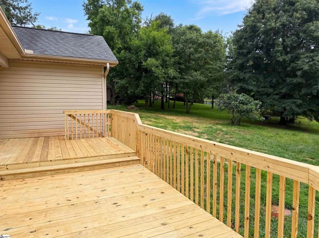 107 Trailing Ivy Court, Lyman, SC 29365